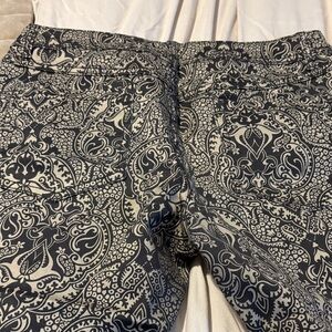 INC International Concepts Brown and Cream Skinny jeans regular size 8 NWOT